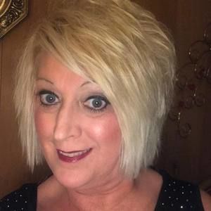 Meet your Posher, Earlene